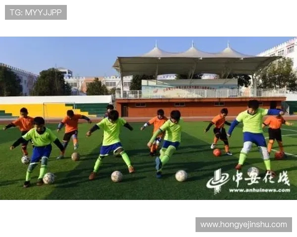 全球足球激情碰撞引领新时代体育文化多元发展开创新格局新态势